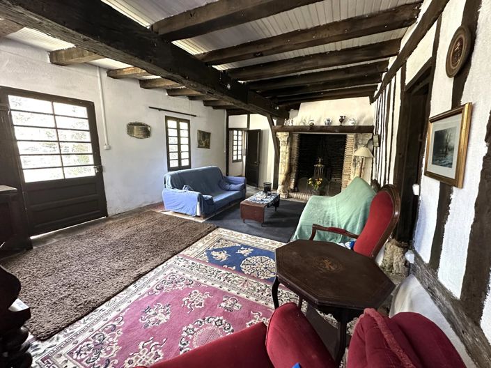 Image No.11-6 Bed House for sale