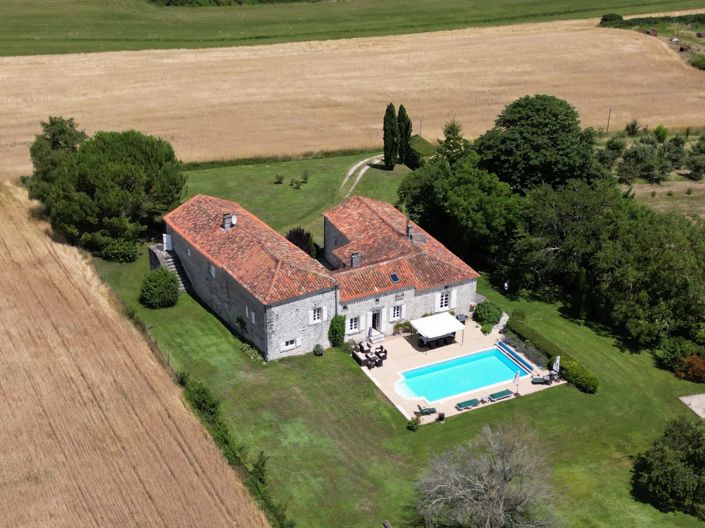 Image No.1-6 Bed House for sale