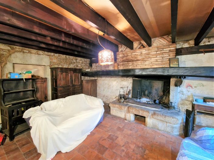 Image No.14-3 Bed House for sale