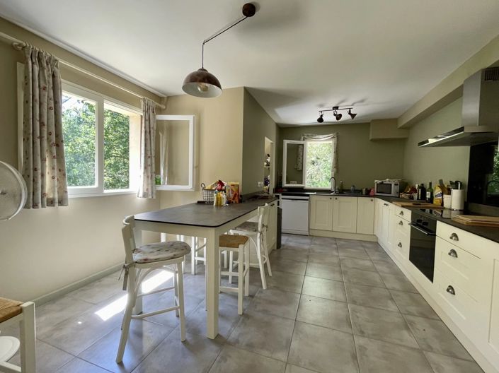 Image No.3-7 Bed House for sale