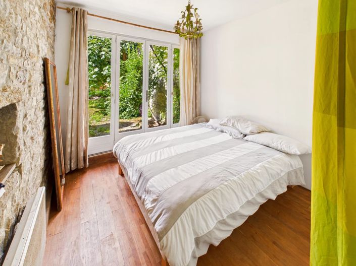 Image No.5-4 Bed Village House for sale