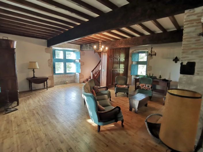 Image No.11-4 Bed House for sale