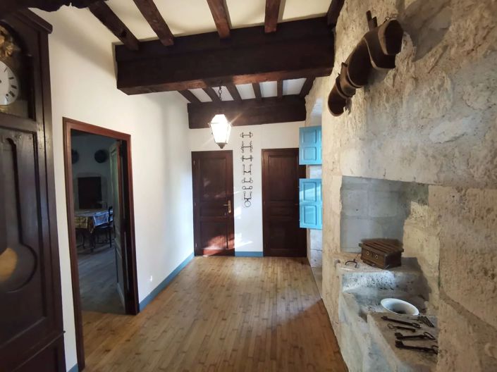 Image No.13-4 Bed House for sale