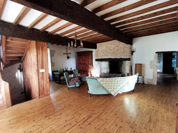 Image No.4-4 Bed House for sale