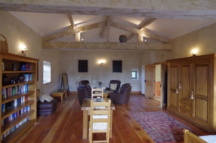 Image No.2-5 Bed House for sale