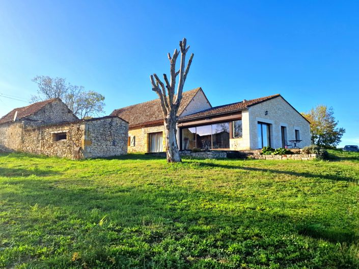 Image No.11-7 Bed House for sale