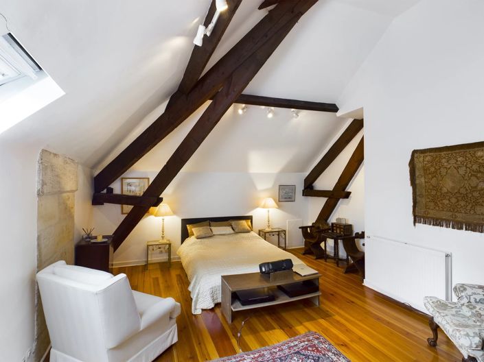 Image No.15-8 Bed House for sale