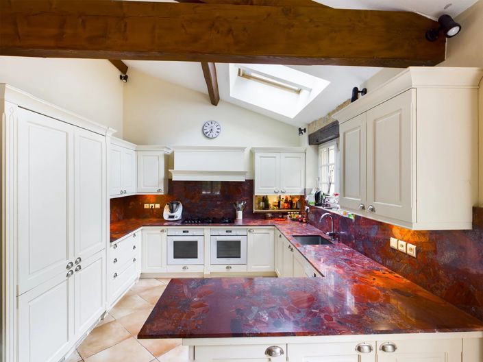 Image No.6-8 Bed House for sale