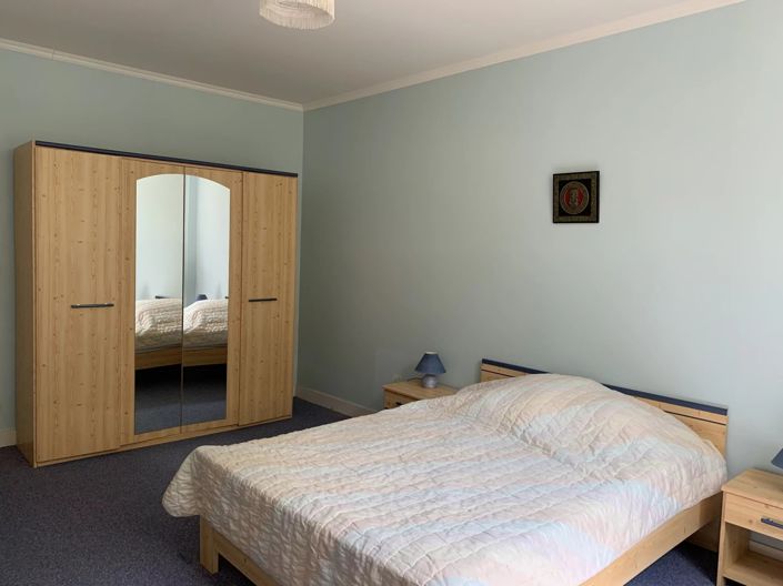 Image No.15-5 Bed House for sale