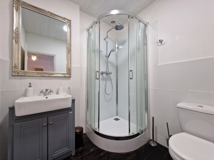 Image No.11-4 Bed Village House for sale