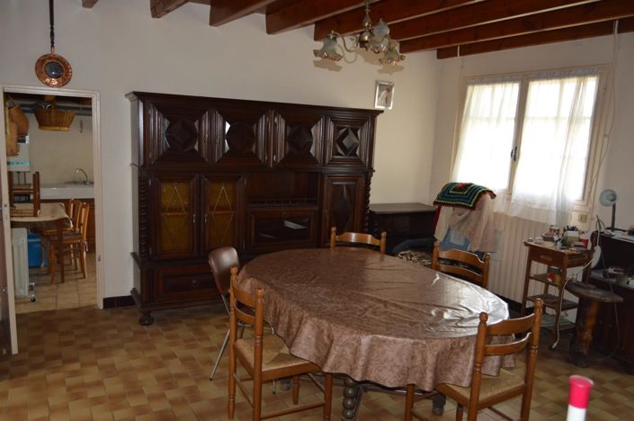 Image No.11-2 Bed House for sale