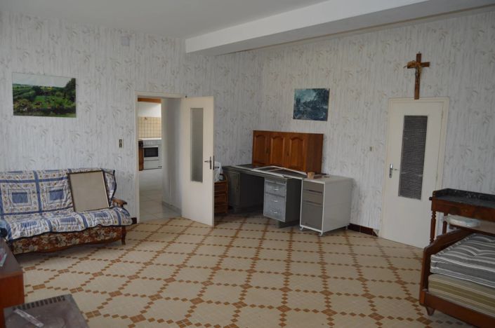 Image No.3-2 Bed House for sale