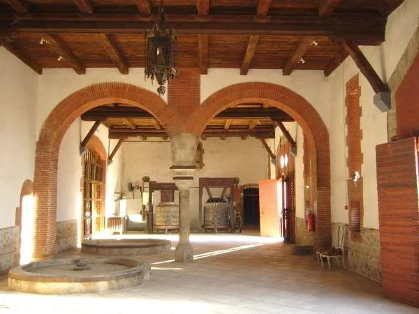 Image No.12-6 Bed House for sale