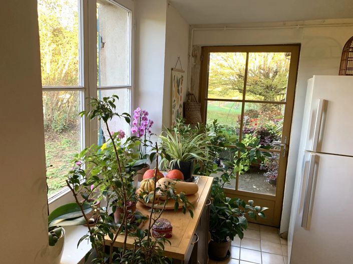 Image No.6-4 Bed House for sale