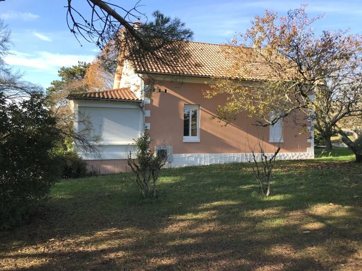 Image No.12-2 Bed House for sale