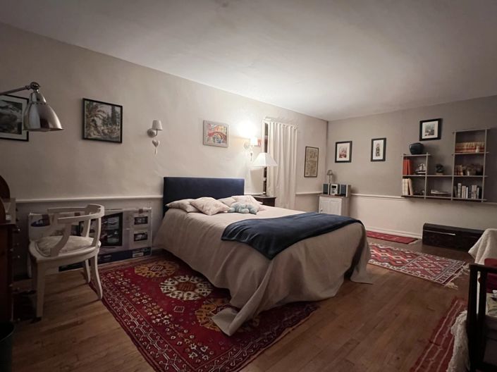 Image No.10-5 Bed House for sale