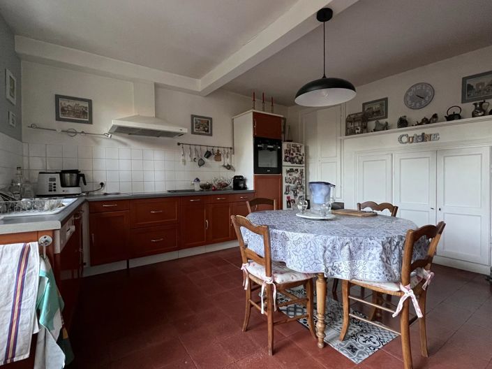 Image No.4-5 Bed House for sale