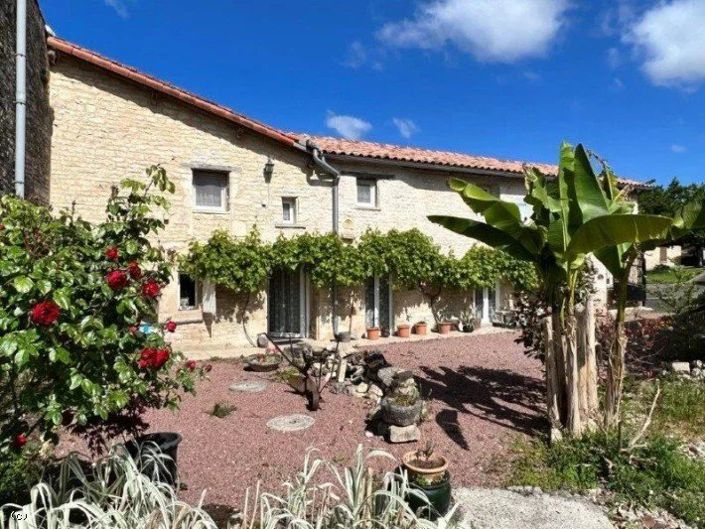 Image No.4-3 Bed House for sale