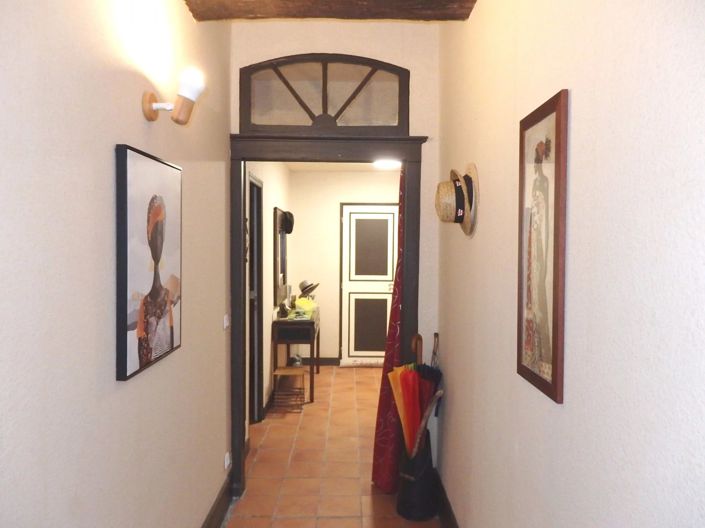 Image No.2-5 Bed House for sale