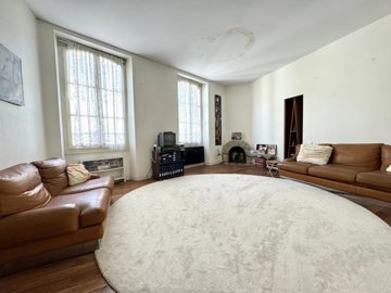 c857c86b21191c727db1b0536f68db2b7e5588fb8e192