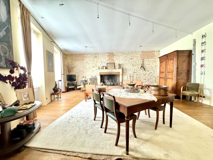 Image No.4-5 Bed House for sale