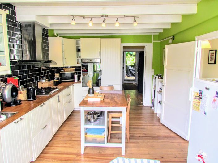 Image No.3-4 Bed Village House for sale