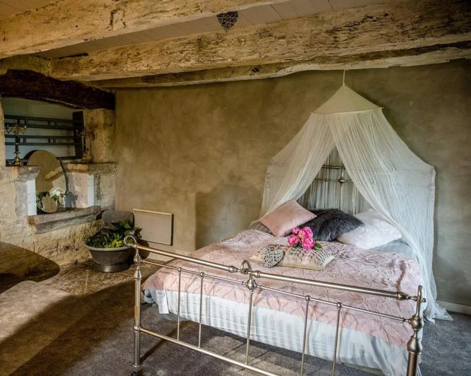 Image No.3-5 Bed House for sale