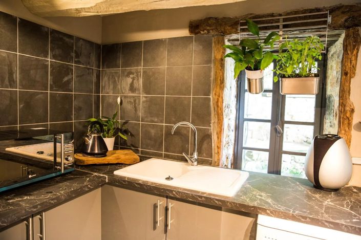 Image No.5-5 Bed House for sale