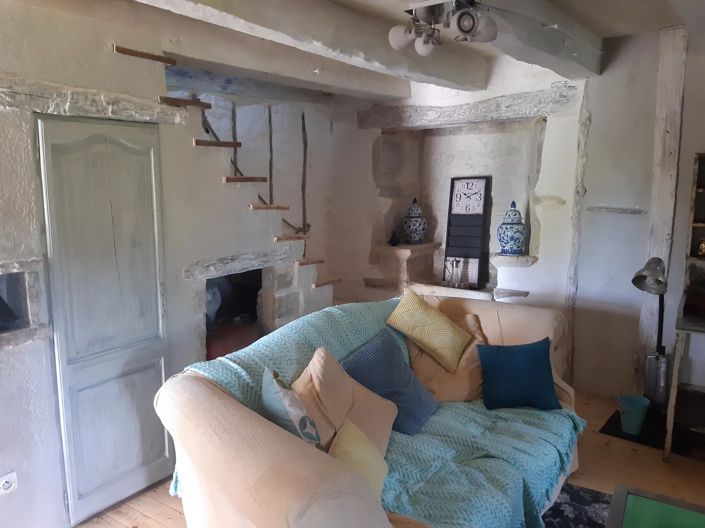 Image No.6-5 Bed House for sale