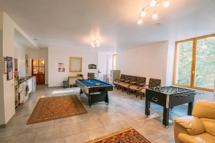 Image No.10-8 Bed House for sale