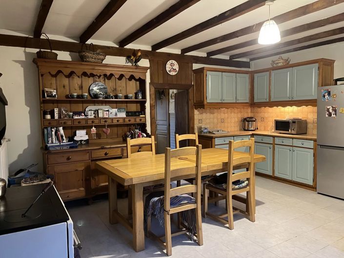 Image No.3-4 Bed House for sale