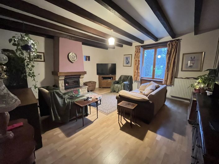 Image No.6-4 Bed House for sale