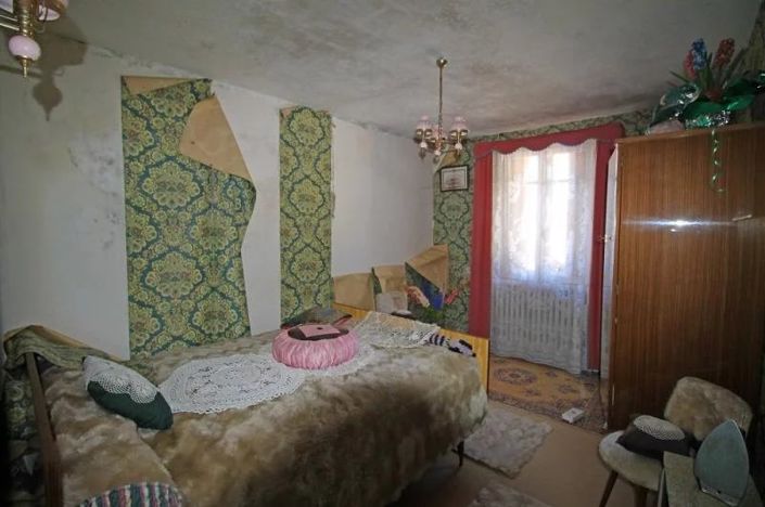 Image No.4-2 Bed House for sale