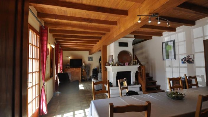 Image No.3-6 Bed House for sale