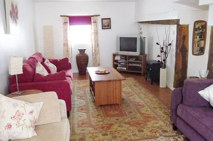 Image No.14-9 Bed Village House for sale