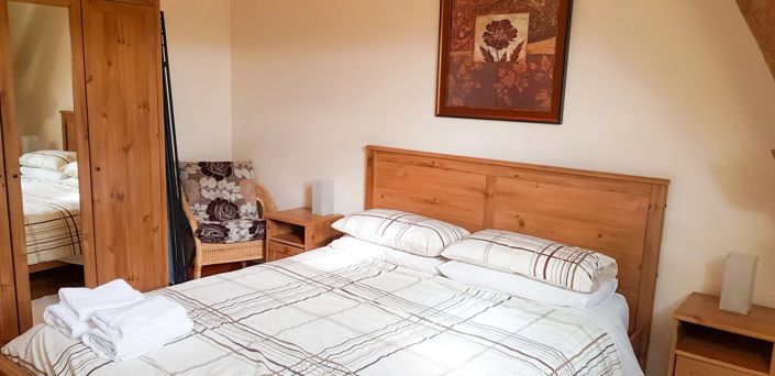 Image No.5-9 Bed Village House for sale