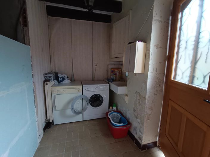 Image No.2-3 Bed Farmhouse for sale