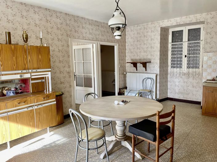 Image No.6-4 Bed House for sale