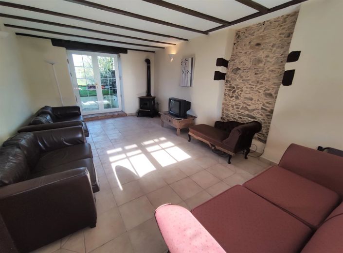 Image No.7-4 Bed House for sale