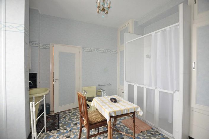 Image No.13-4 Bed House for sale