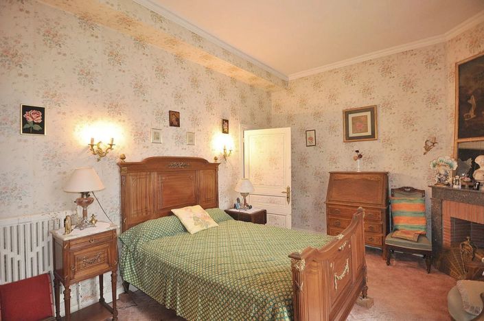 Image No.7-4 Bed House for sale