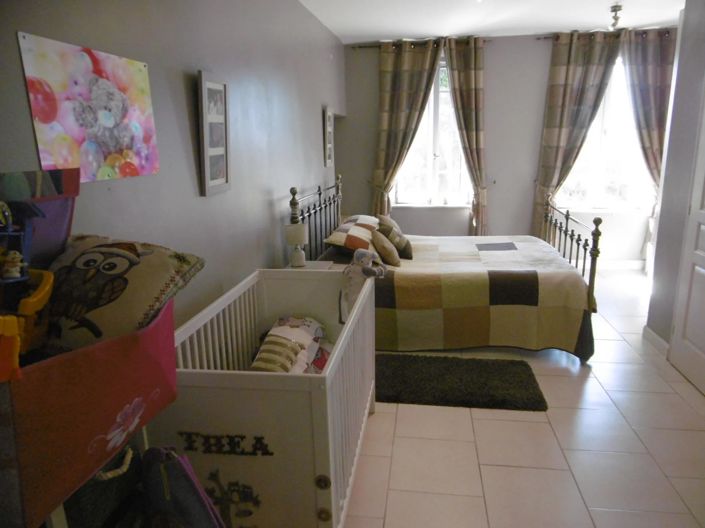 Image No.9-3 Bed House for sale