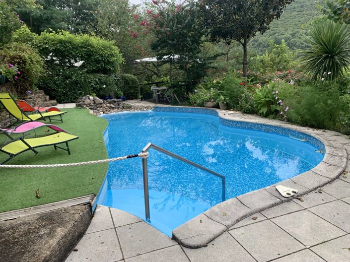 Image No.4-6 Bed House for sale