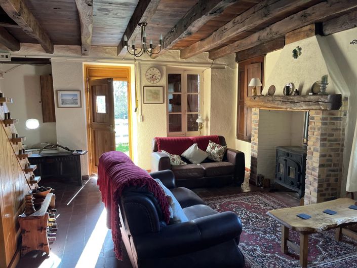 Image No.1-2 Bed House for sale