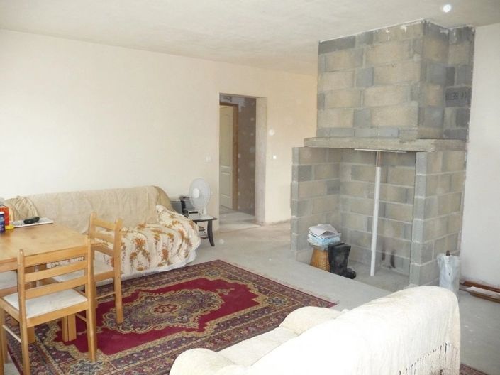 Image No.4-5 Bed House for sale