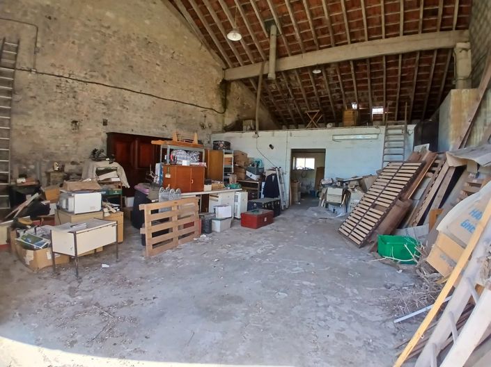 Image No.14-4 Bed House for sale