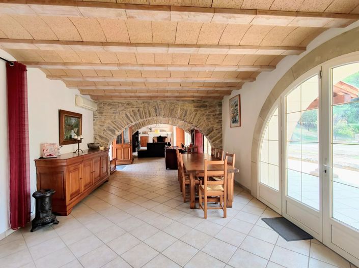 Image No.9-3 Bed House for sale