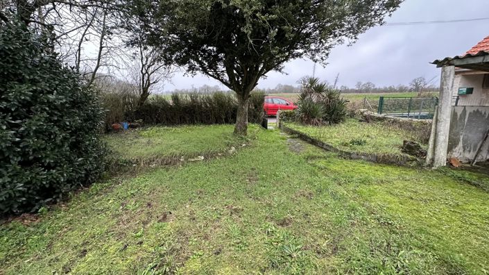 Image No.10-1 Bed House for sale