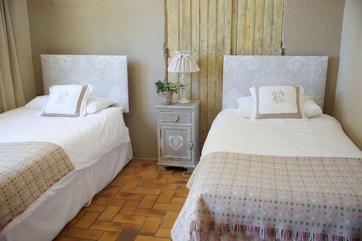 Image No.13-7 Bed House for sale