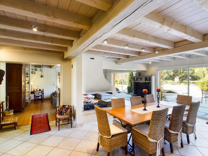 Image No.4-7 Bed House for sale